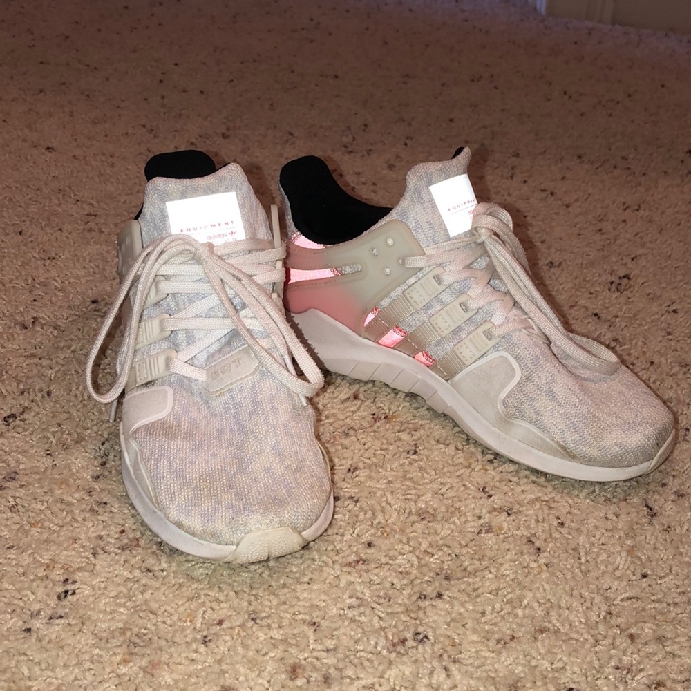 Adidas tennis shoes